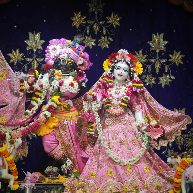 Bhakti education class in ashram